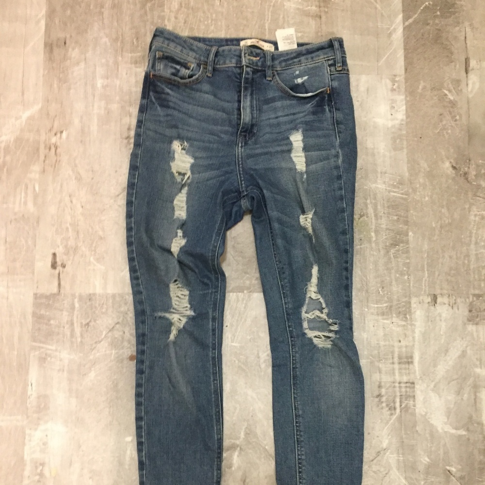 Hollister High Waist Distressed Skinny Jeans